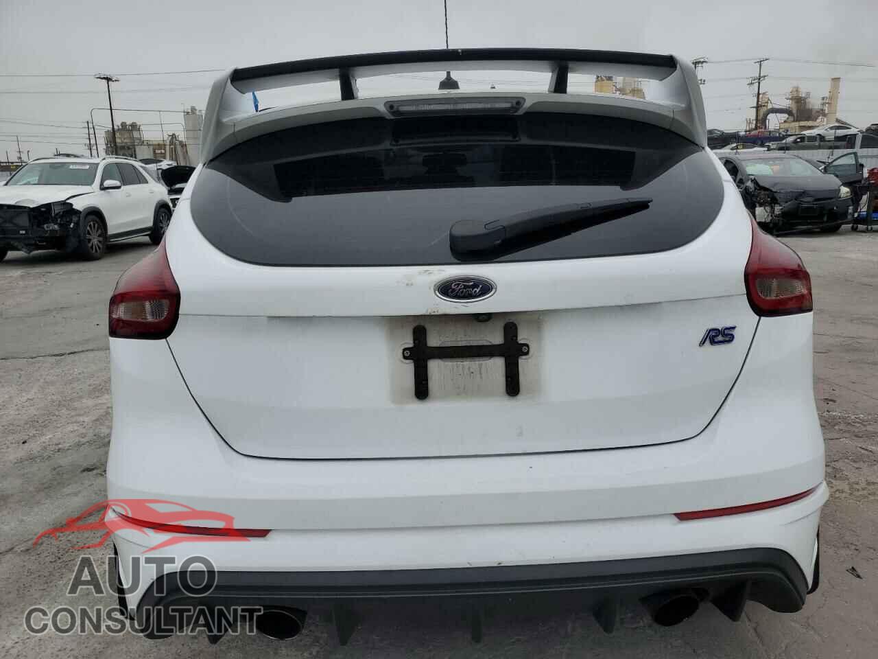 FORD FOCUS 2017 - WF0DP3TH3H4124880