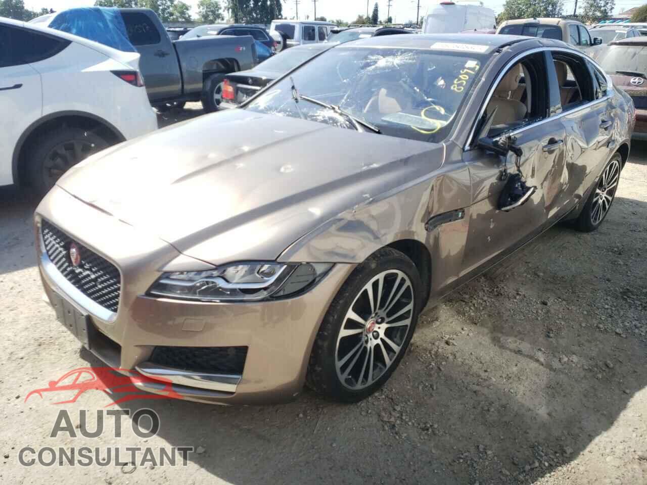 JAGUAR XF 2017 - SAJBE4BV2HCY35197