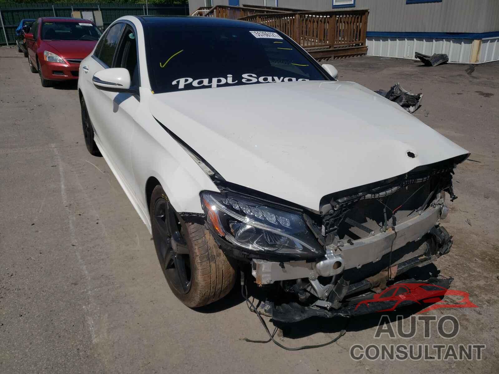 MERCEDES-BENZ C-CLASS 2016 - 55SWF4KB6GU145732