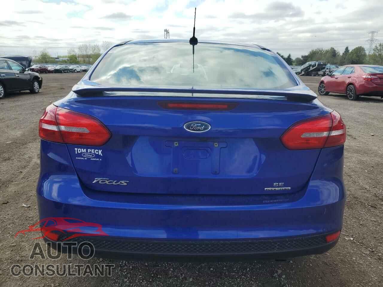 FORD FOCUS 2015 - 1FADP3F25FL382837