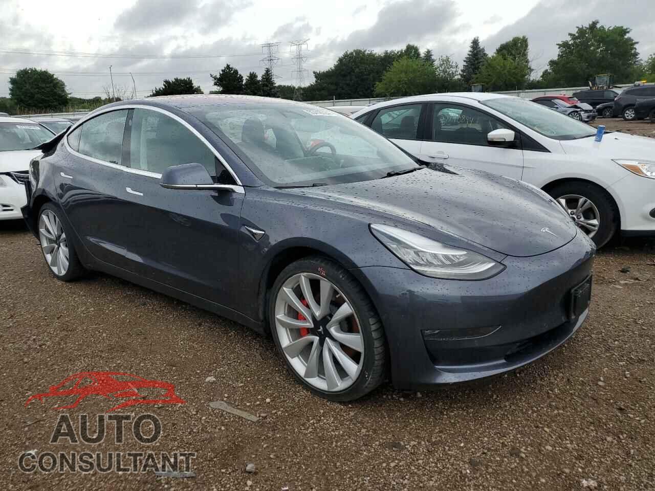 TESLA MODEL 3 2018 - 5YJ3E1EB4JF072921