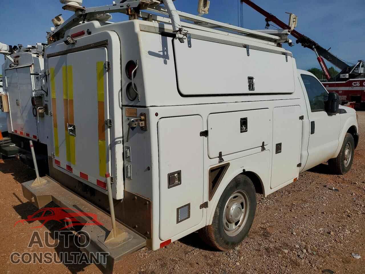 FORD F350 2013 - 1FDRF3A68DEB92427