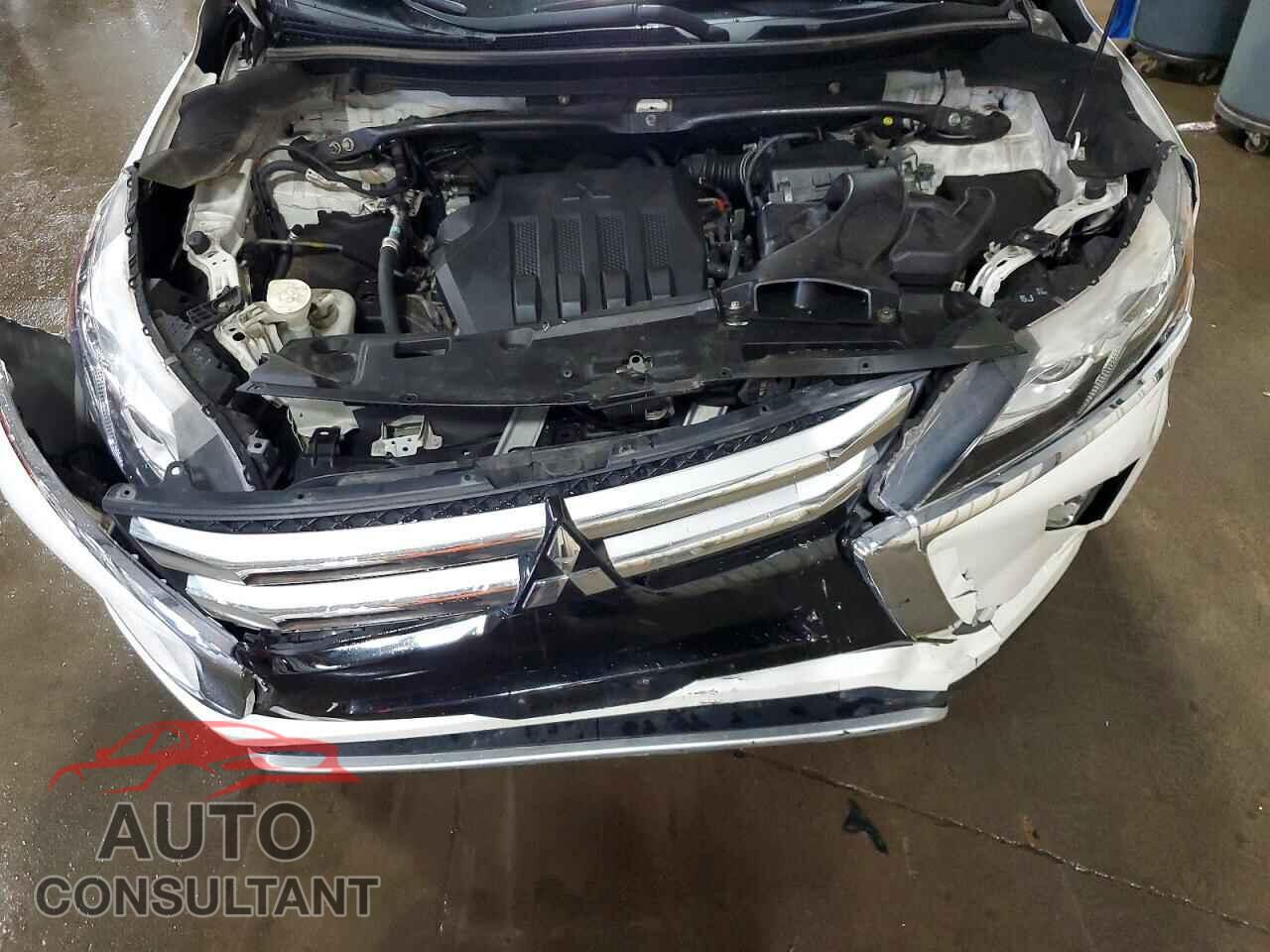 MITSUBISHI ECLIPSE 2019 - JA4AT5AA3KZ053333
