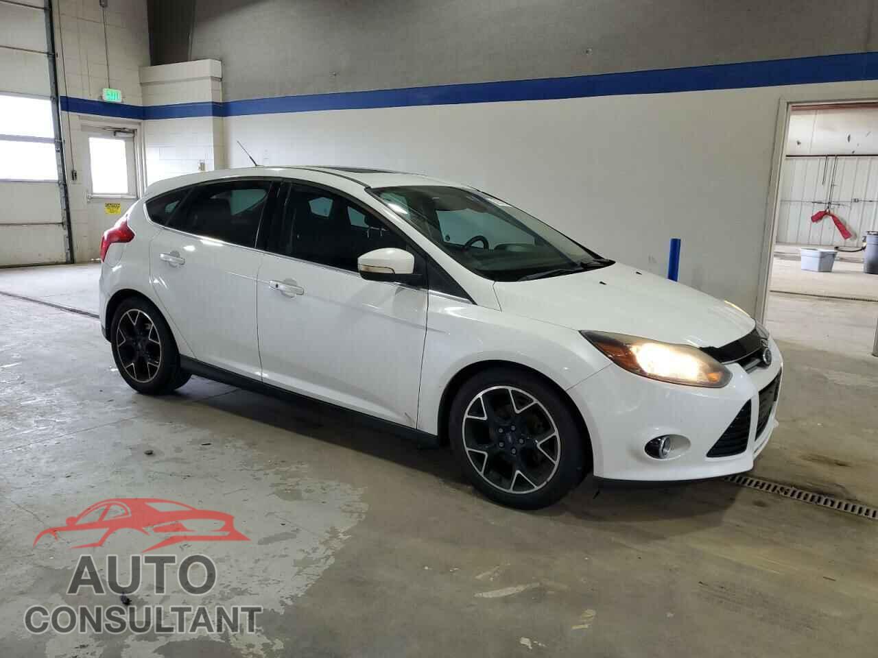 FORD FOCUS 2012 - 1FAHP3N27CL318930