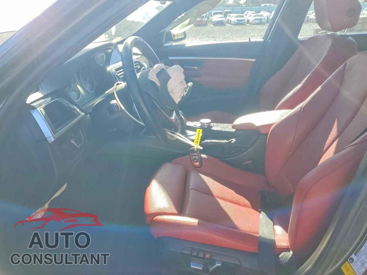 BMW 3 SERIES 2016 - WBA8E9G54GNU28111
