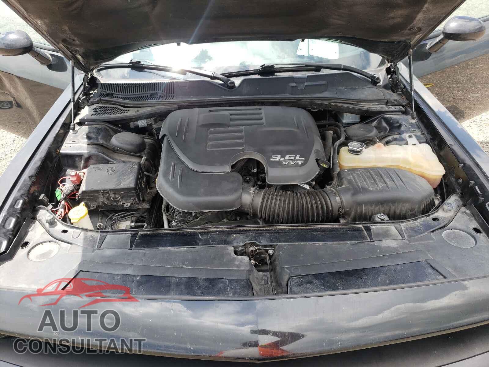 DODGE CHALLENGER 2018 - 2C3CDZAG0JH130847