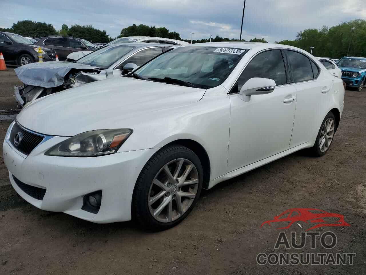 LEXUS IS 2011 - JTHCF5C28B5047108