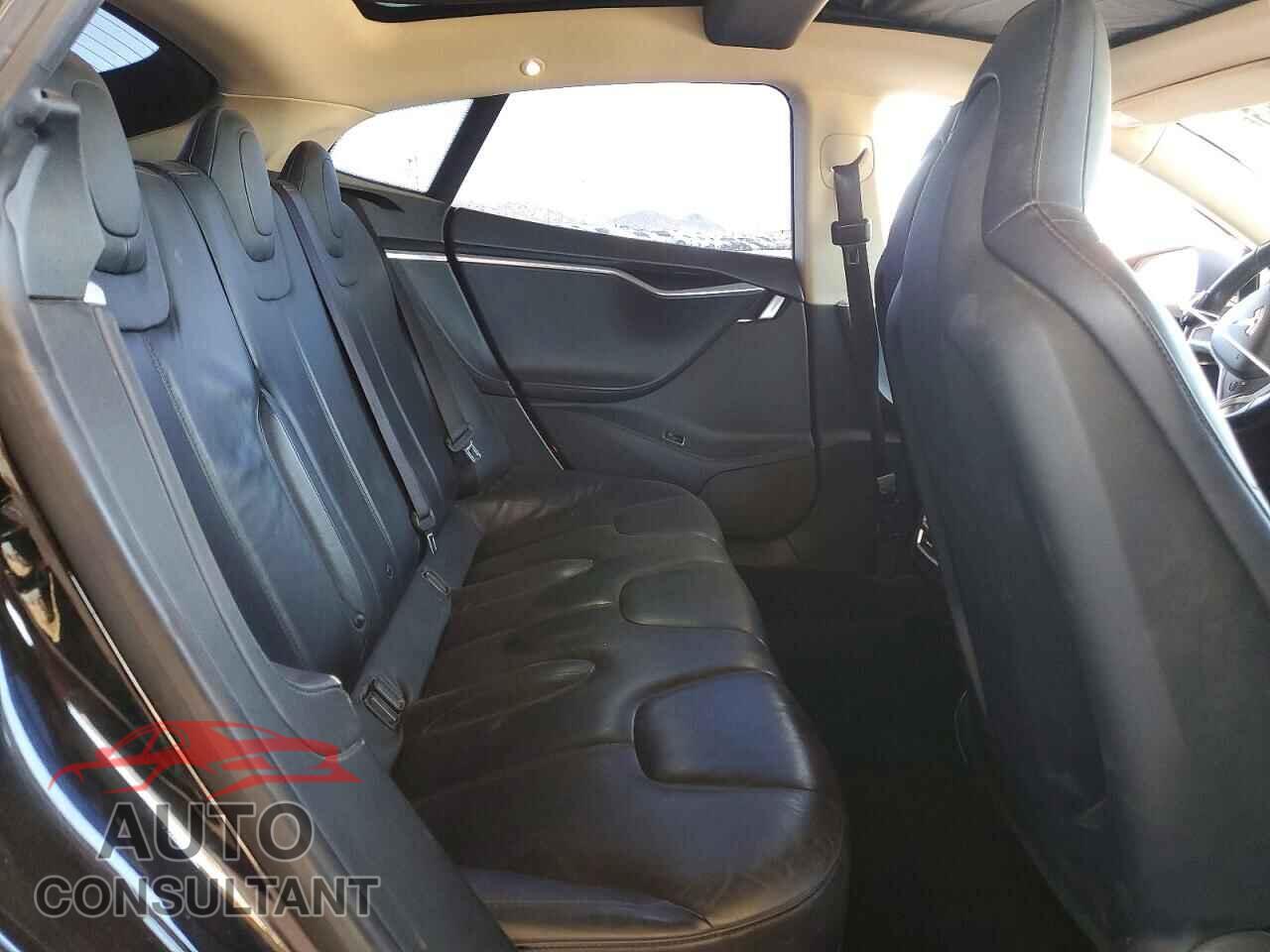 TESLA MODEL S 2013 - 5YJSA1DN9DFP18915