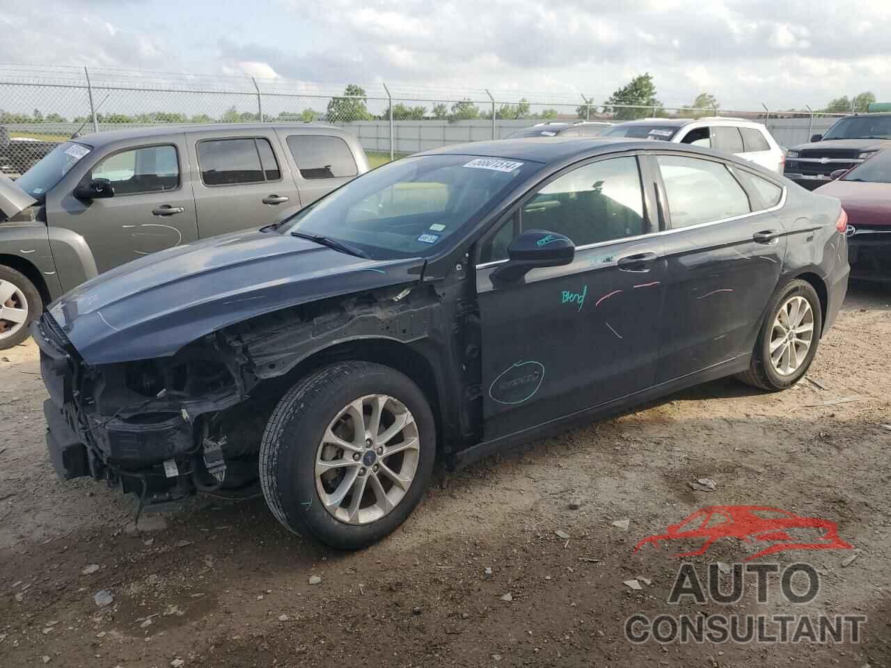 FORD FUSION 2019 - 3FA6P0LU1KR139003