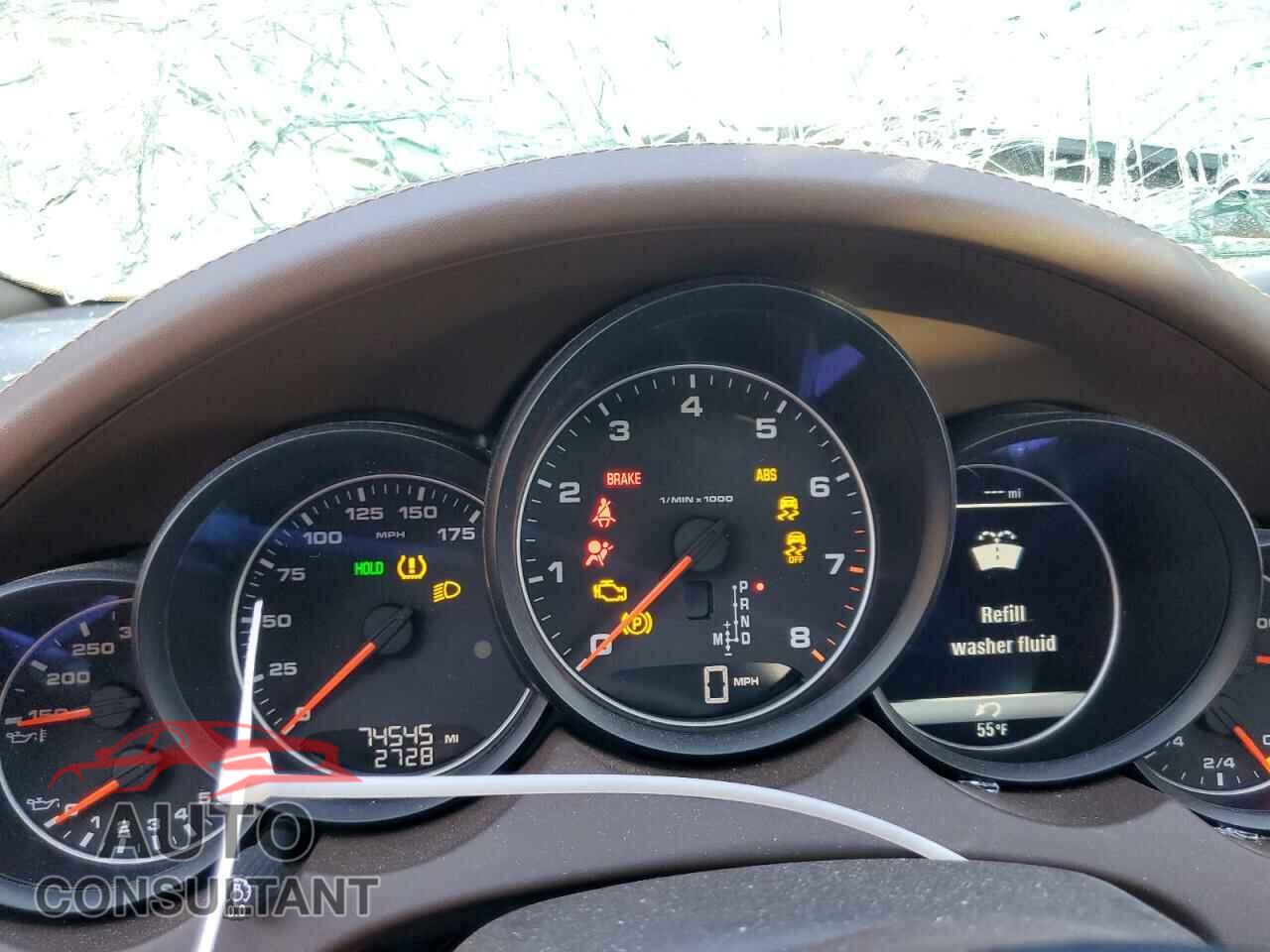 PORSCHE CAYENNE 2017 - WP1AA2A29HKA90731