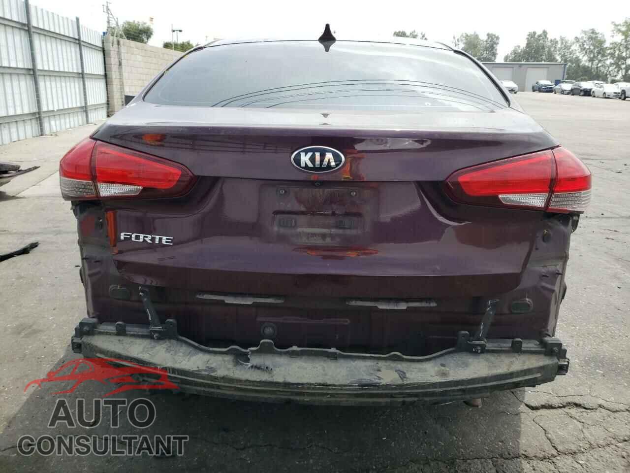 KIA FORTE 2017 - 3KPFL4A75HE129942
