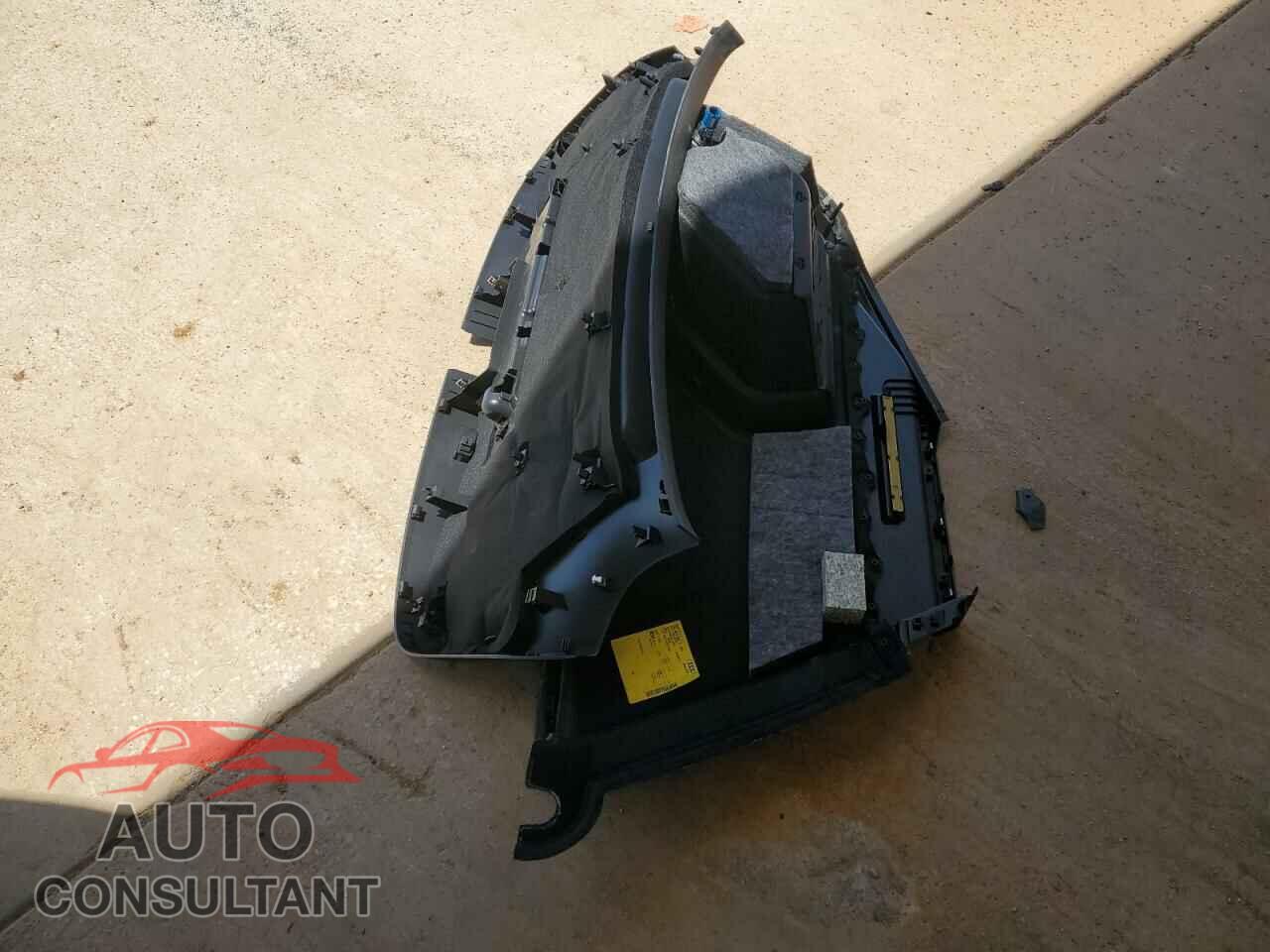 AUDI E-TRON 2020 - WA12ABGE3LB035704