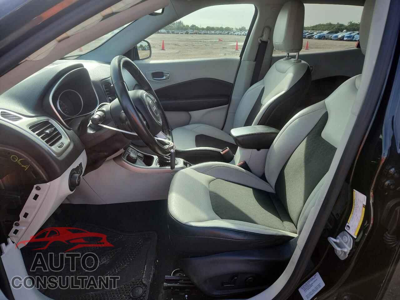 JEEP COMPASS 2017 - 3C4NJDBB2HT624633