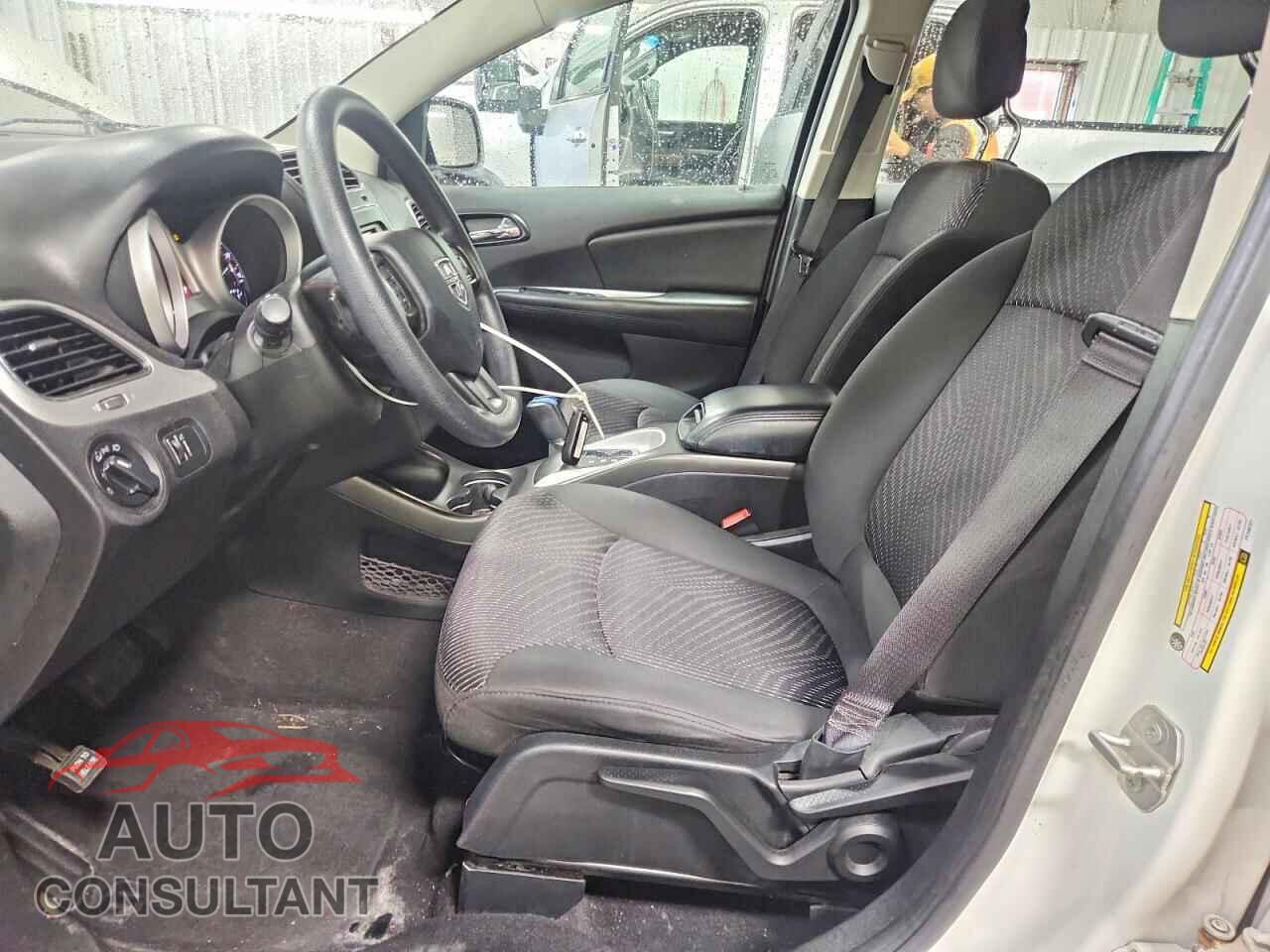 DODGE JOURNEY 2015 - 3C4PDCAB6FT746727