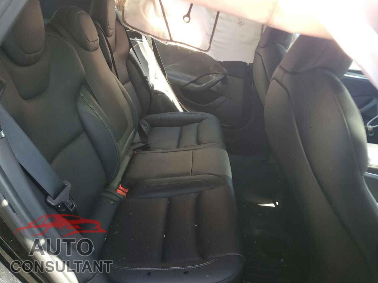 TESLA MODEL S 2021 - 5YJSA1E69MF438211