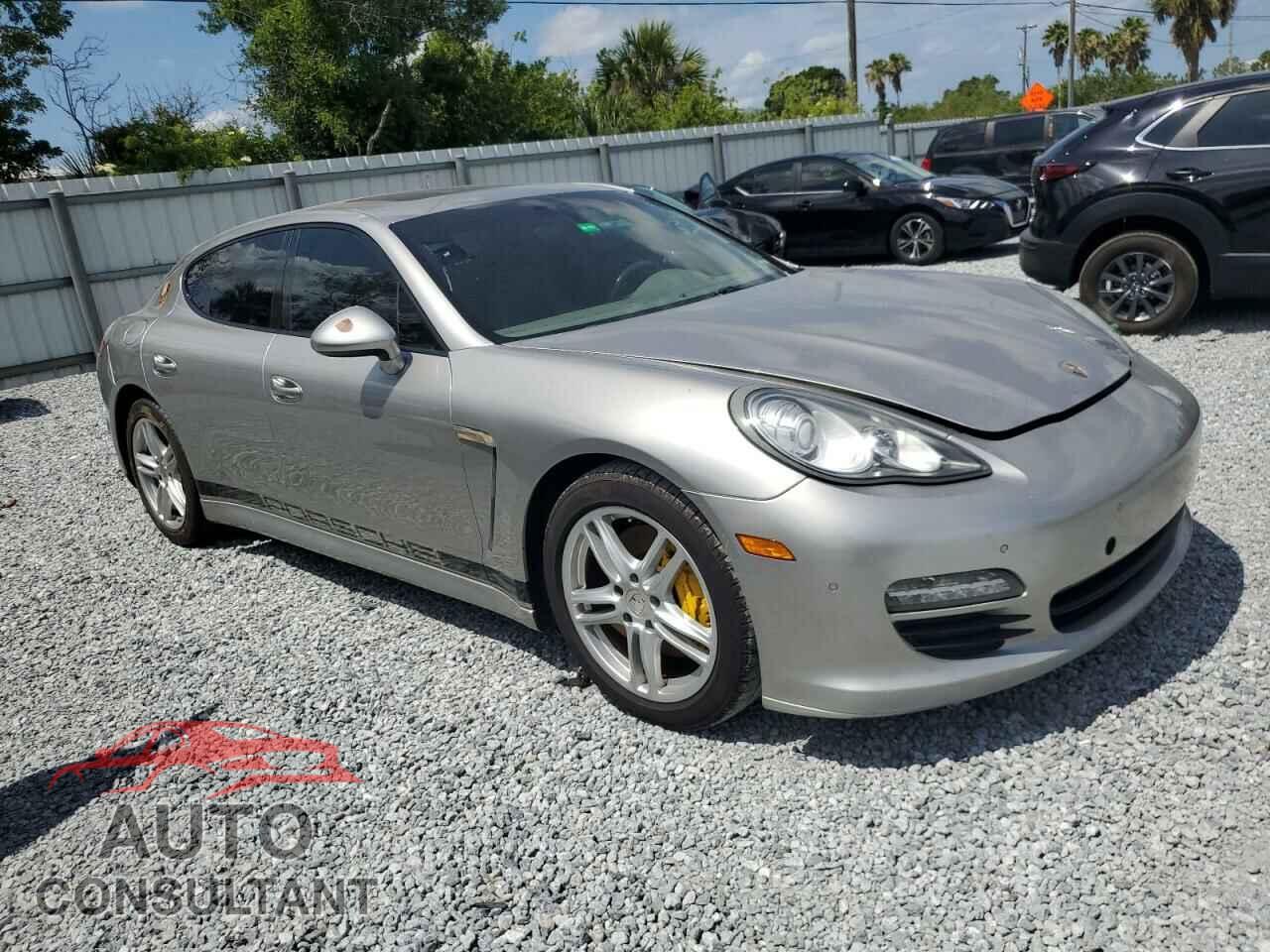 PORSCHE PANAMERA 2011 - WP0AA2A73BL010872