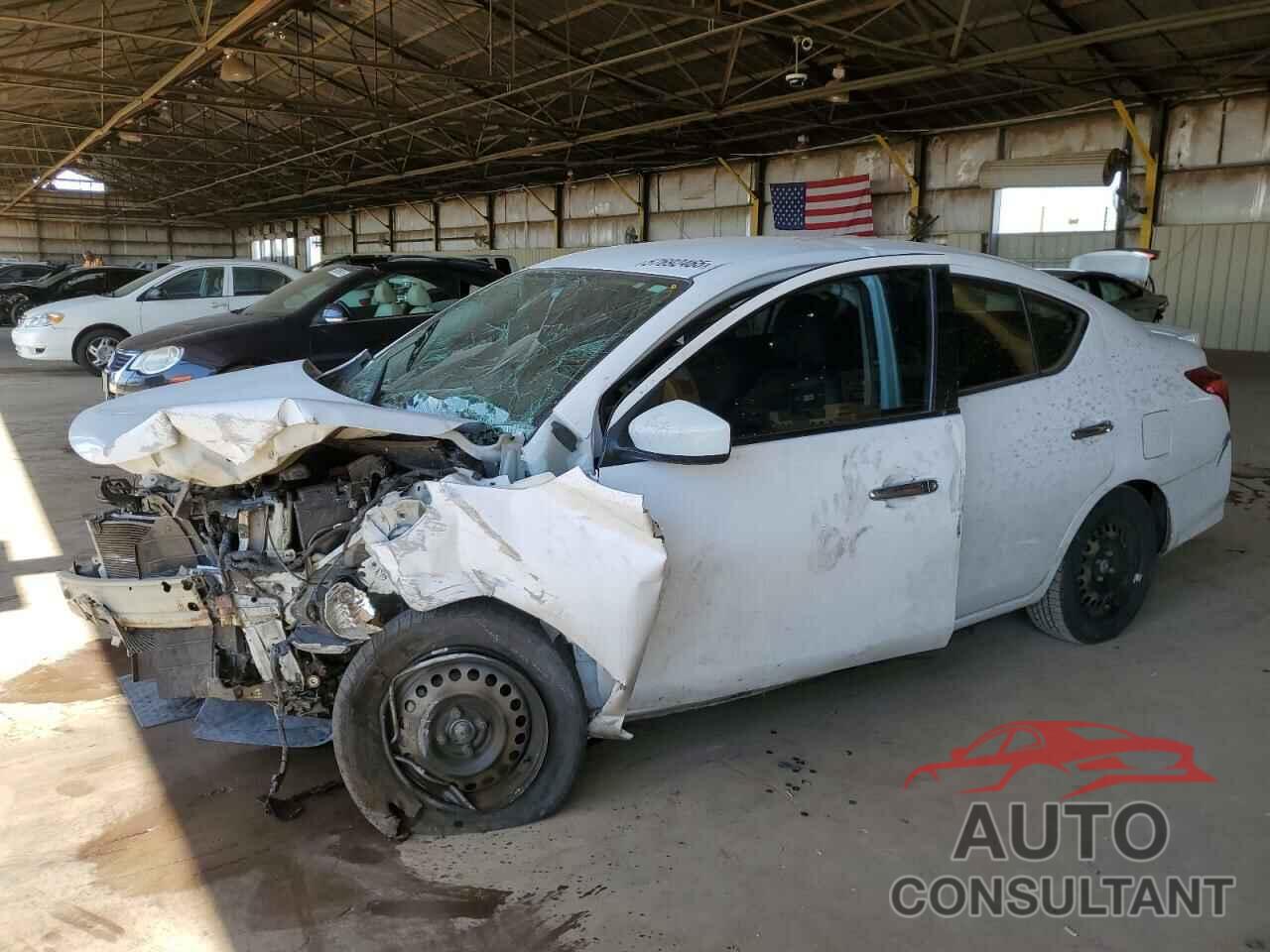 NISSAN VERSA 2018 - 3N1CN7AP2JL864882