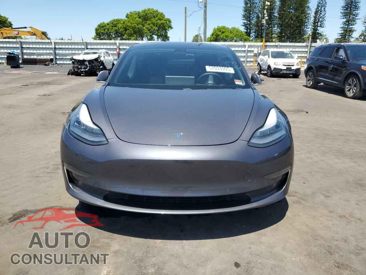 TESLA MODEL 3 2019 - 5YJ3E1EB8KF453544