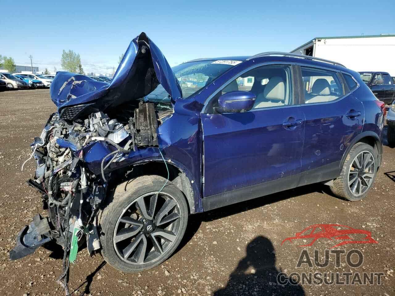 NISSAN ROGUE 2018 - JN1BJ1CR8JW290401