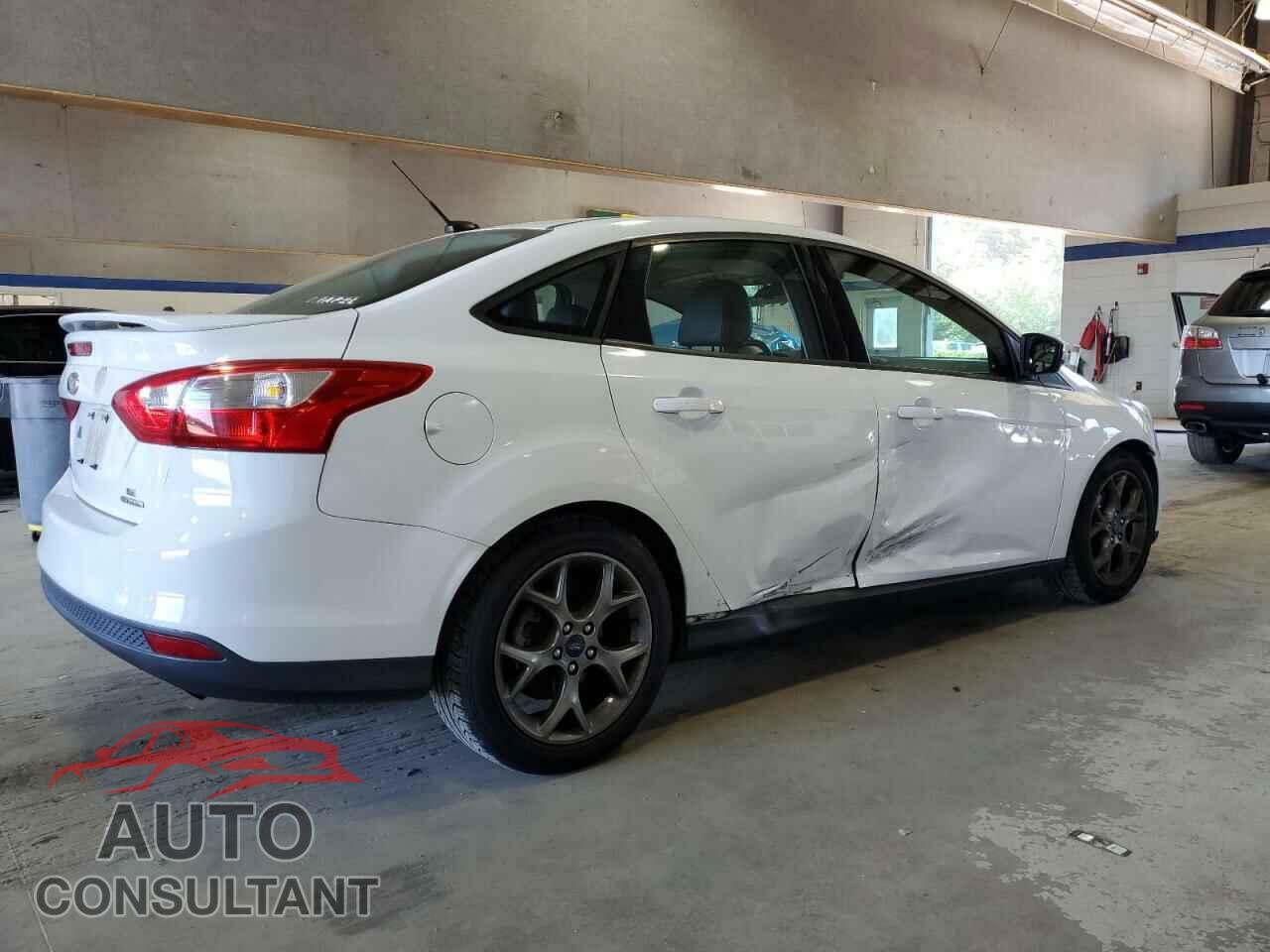 FORD FOCUS 2014 - 1FADP3F26EL252404