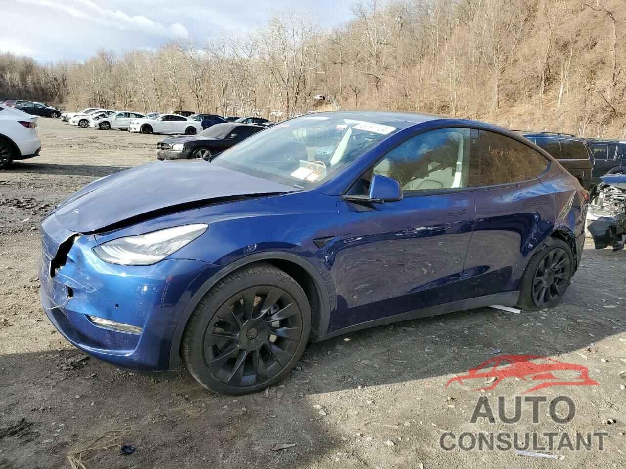 TESLA MODEL Y 2020 - 5YJYGDEF4LF003105