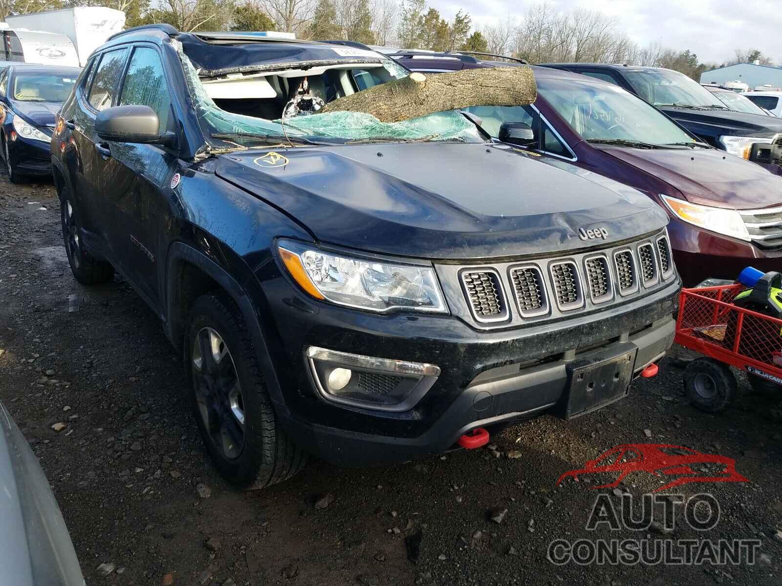 JEEP COMPASS 2018 - 3C4NJDDB6JT130035