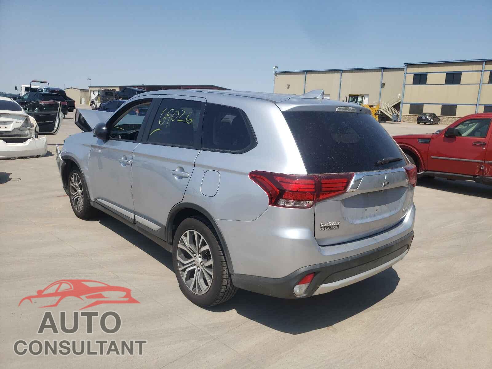MITSUBISHI OUTLANDER 2017 - JA4AD2A32HZ048162