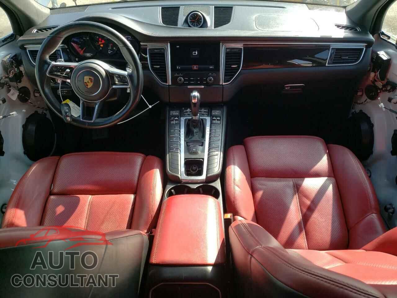 PORSCHE MACAN 2017 - WP1AA2A5XHLB82693