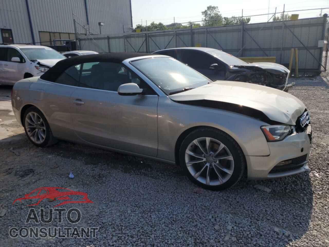 AUDI A5 2013 - WAULFAFH5DN001990