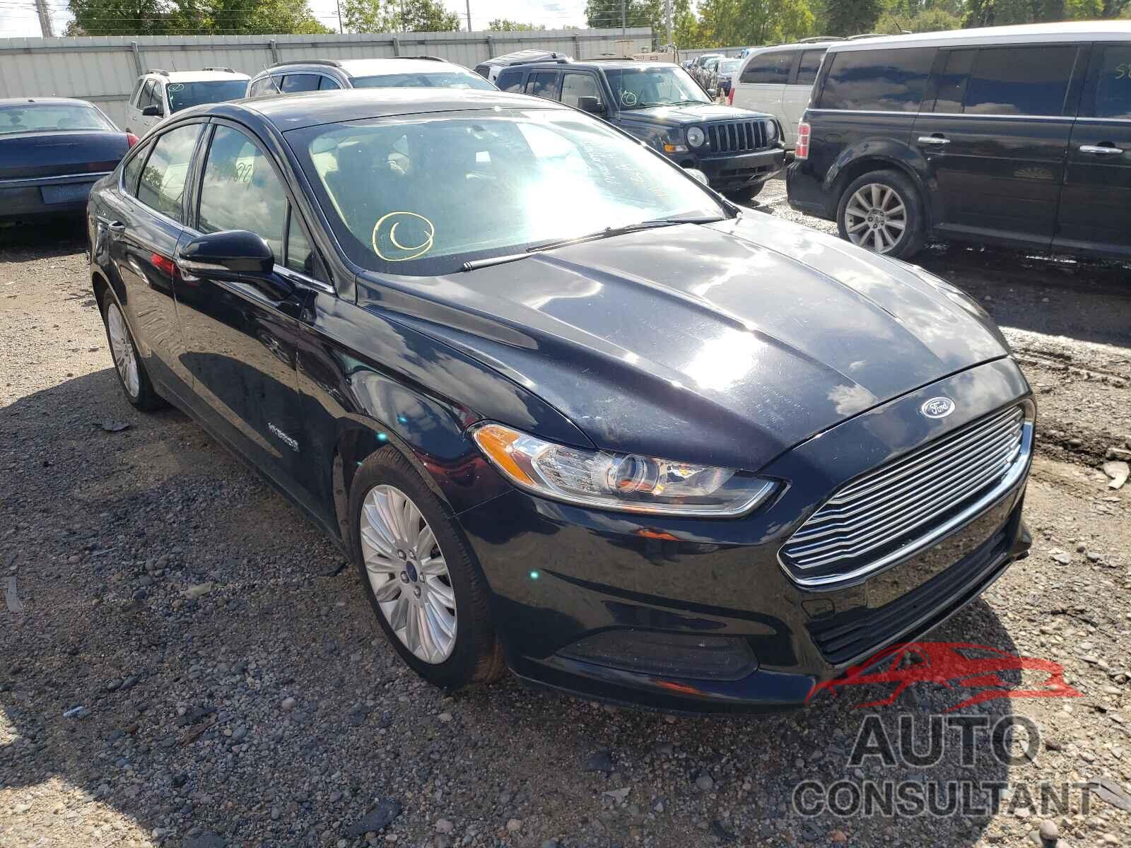 FORD FUSION 2016 - 3FA6P0LU6GR389022