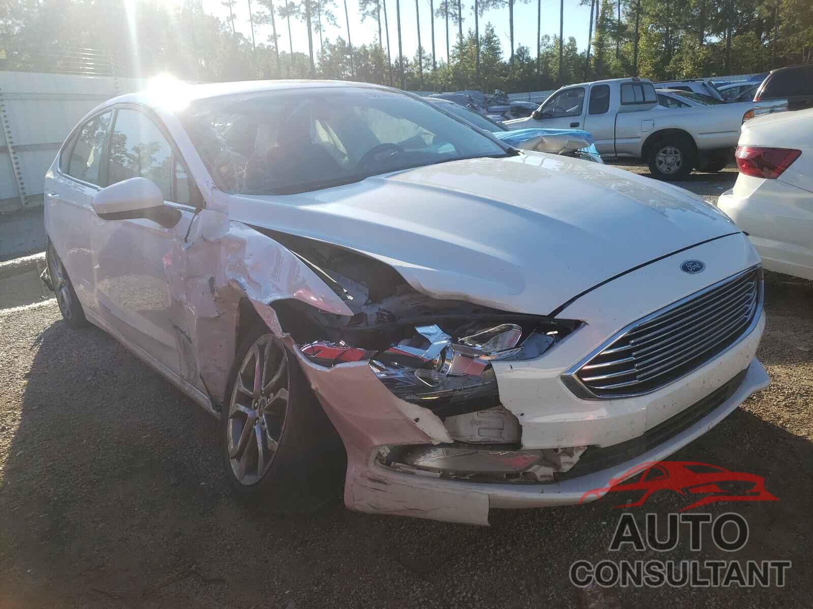 FORD FUSION 2017 - 3FA6P0LU5HR374089