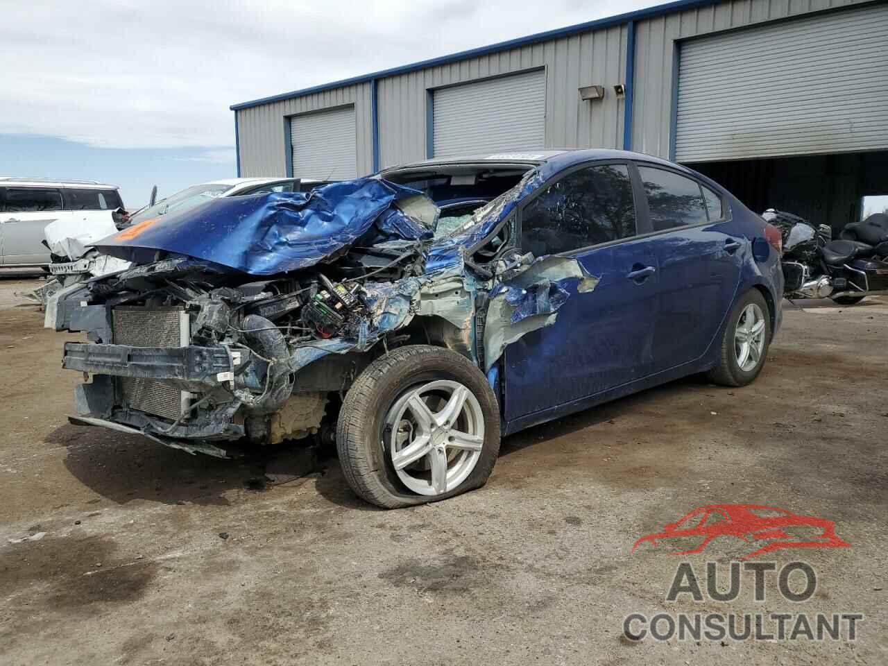 KIA FORTE 2018 - 3KPFL4A79JE254173