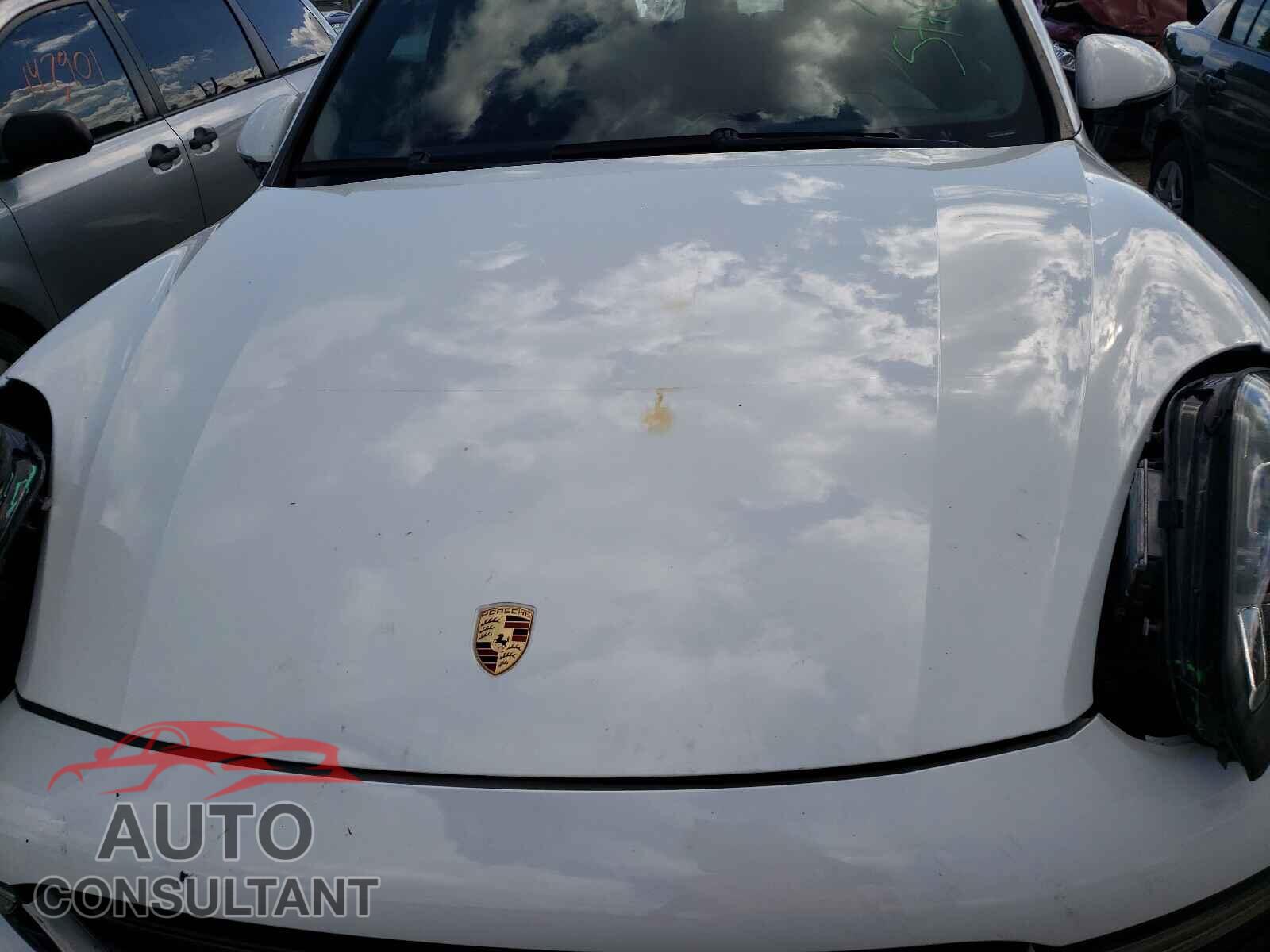 PORSCHE CAYENNE 2017 - WP1AD2A2XHLA81408
