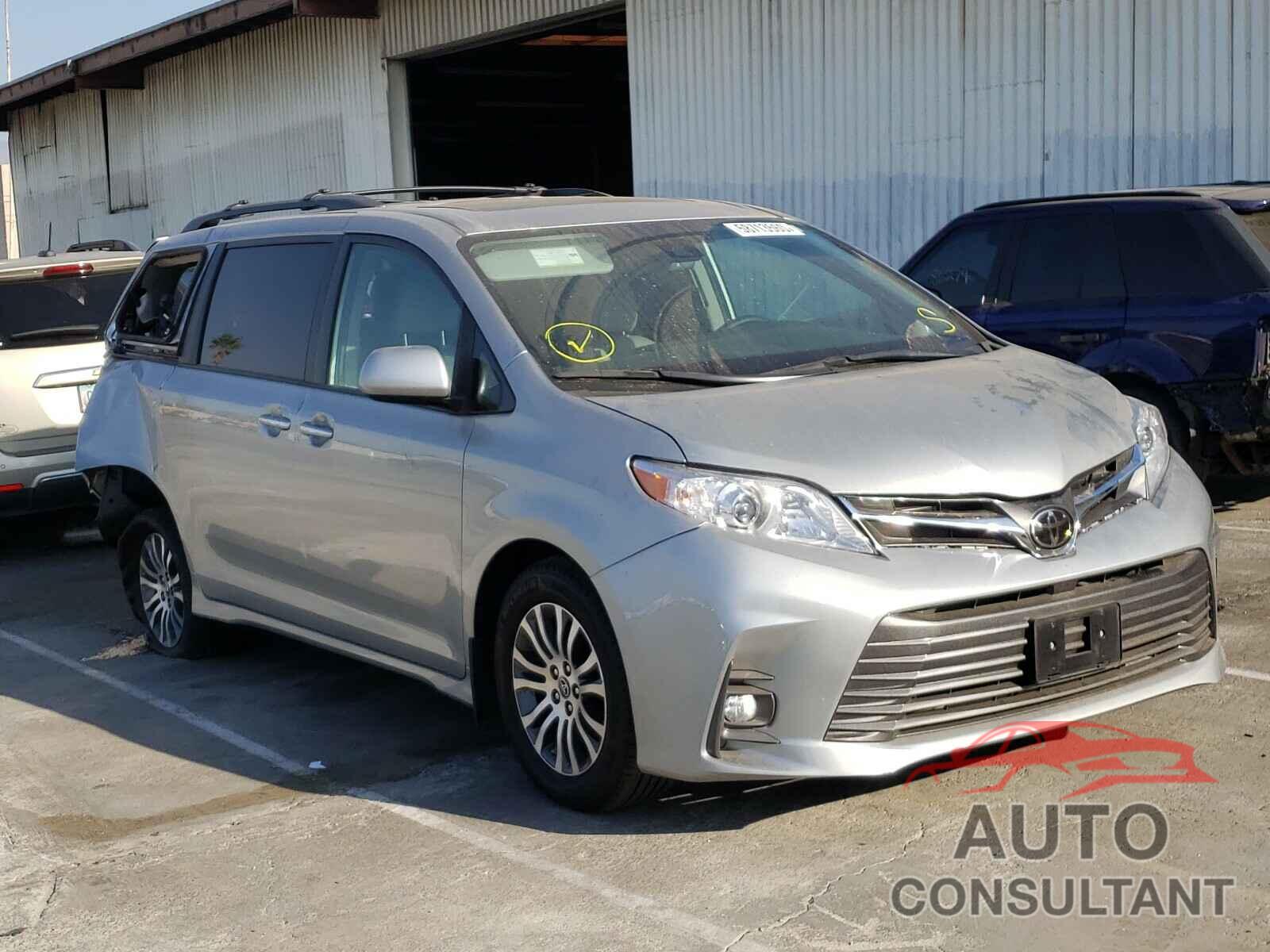 TOYOTA SIENNA 2020 - 5TDYZ3DC6LS044858