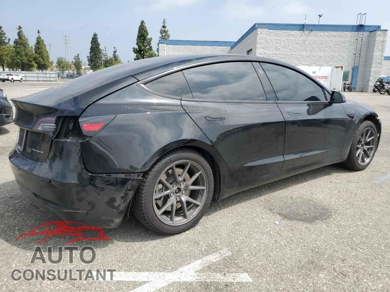 TESLA MODEL 3 2021 - 5YJ3E1EB5MF003076