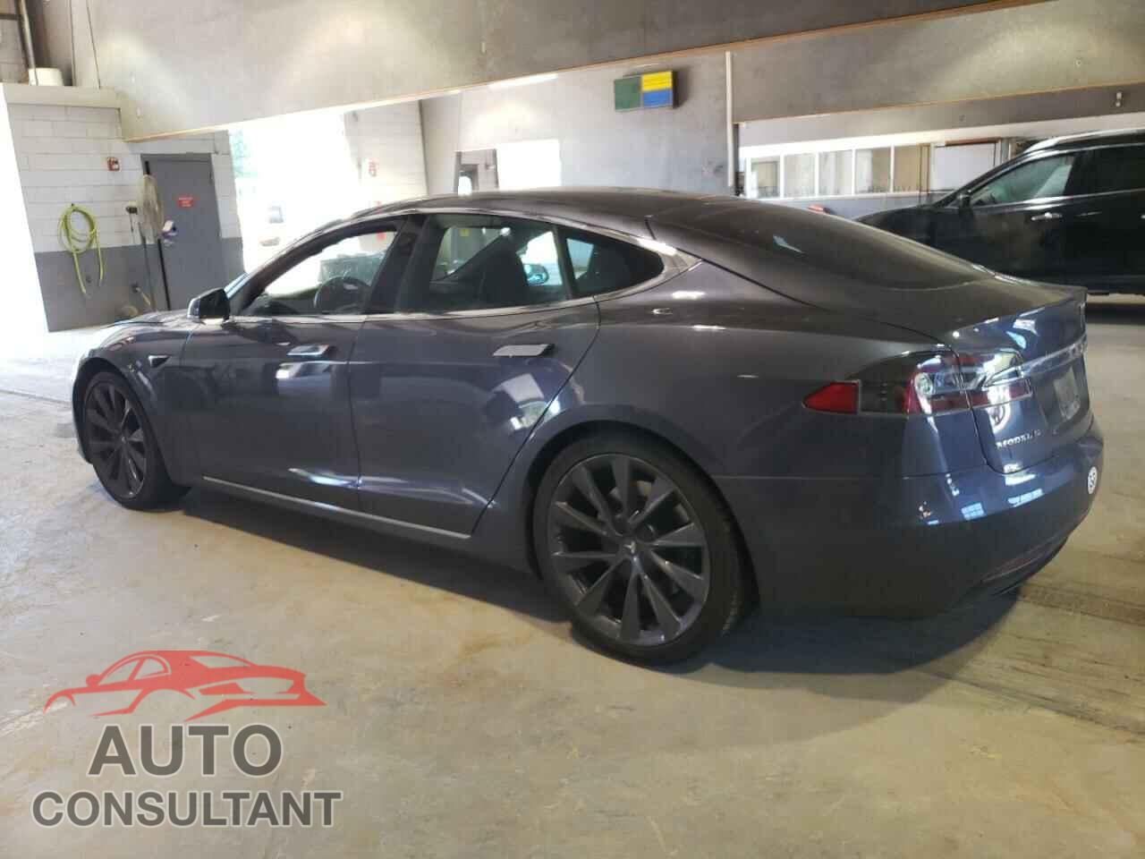 TESLA MODEL S 2019 - 5YJSA1E29KF305961
