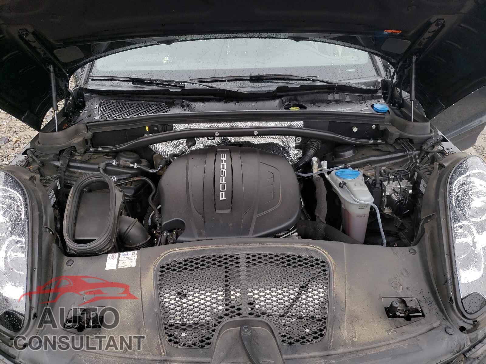 PORSCHE MACAN 2018 - WP1AA2A59JLB02192