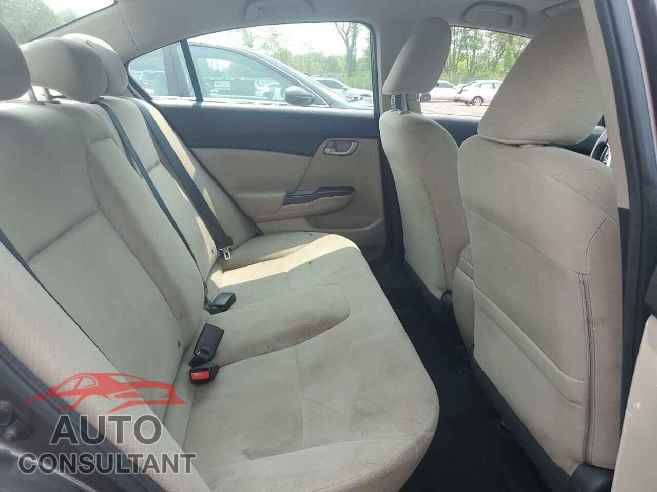 HONDA CIVIC 2013 - 2HGFB2F55DH552566