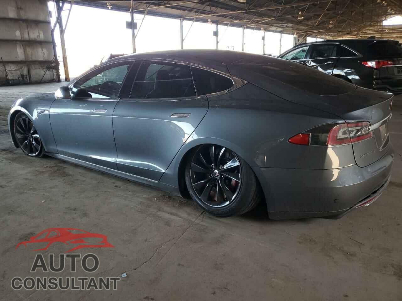 TESLA MODEL S 2013 - 5YJSA1DN0DFP14798