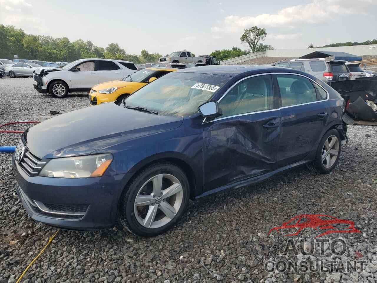 VOLKSWAGEN PASSAT 2013 - 1VWBP7A33DC060698
