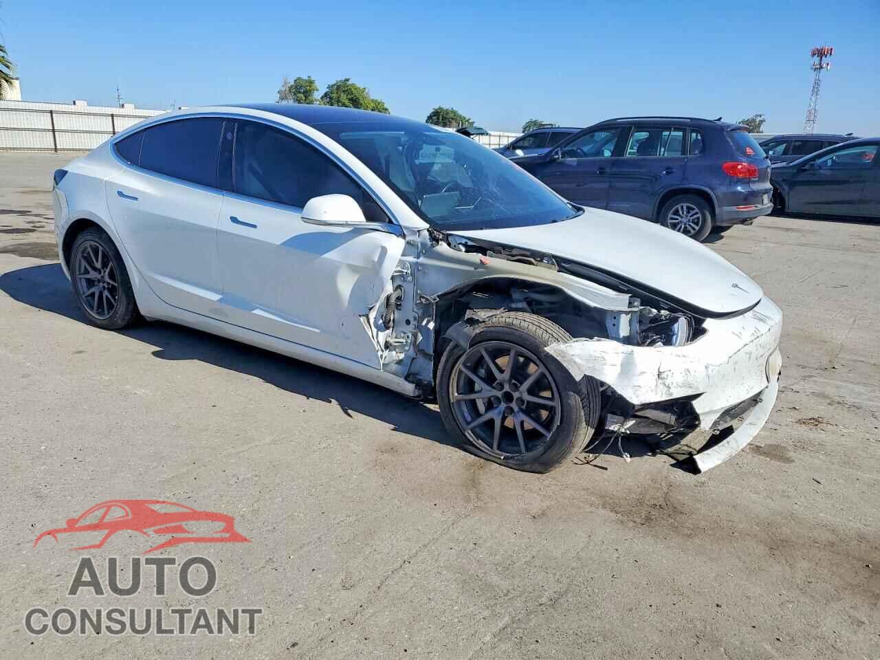 TESLA MODEL 3 2018 - 5YJ3E1EA9JF166154