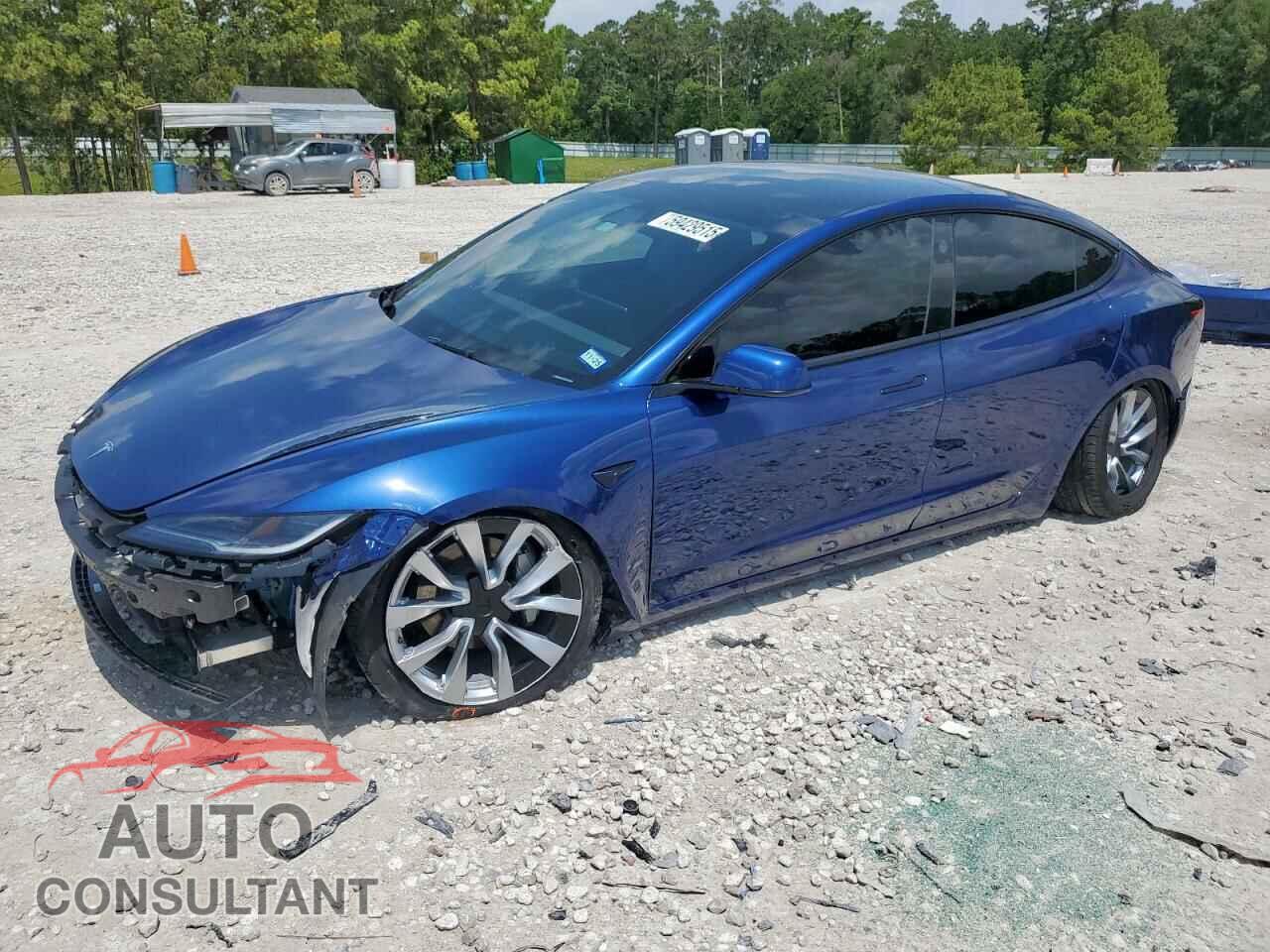 TESLA MODEL 3 2024 - 5YJ3E1EB9RF798740