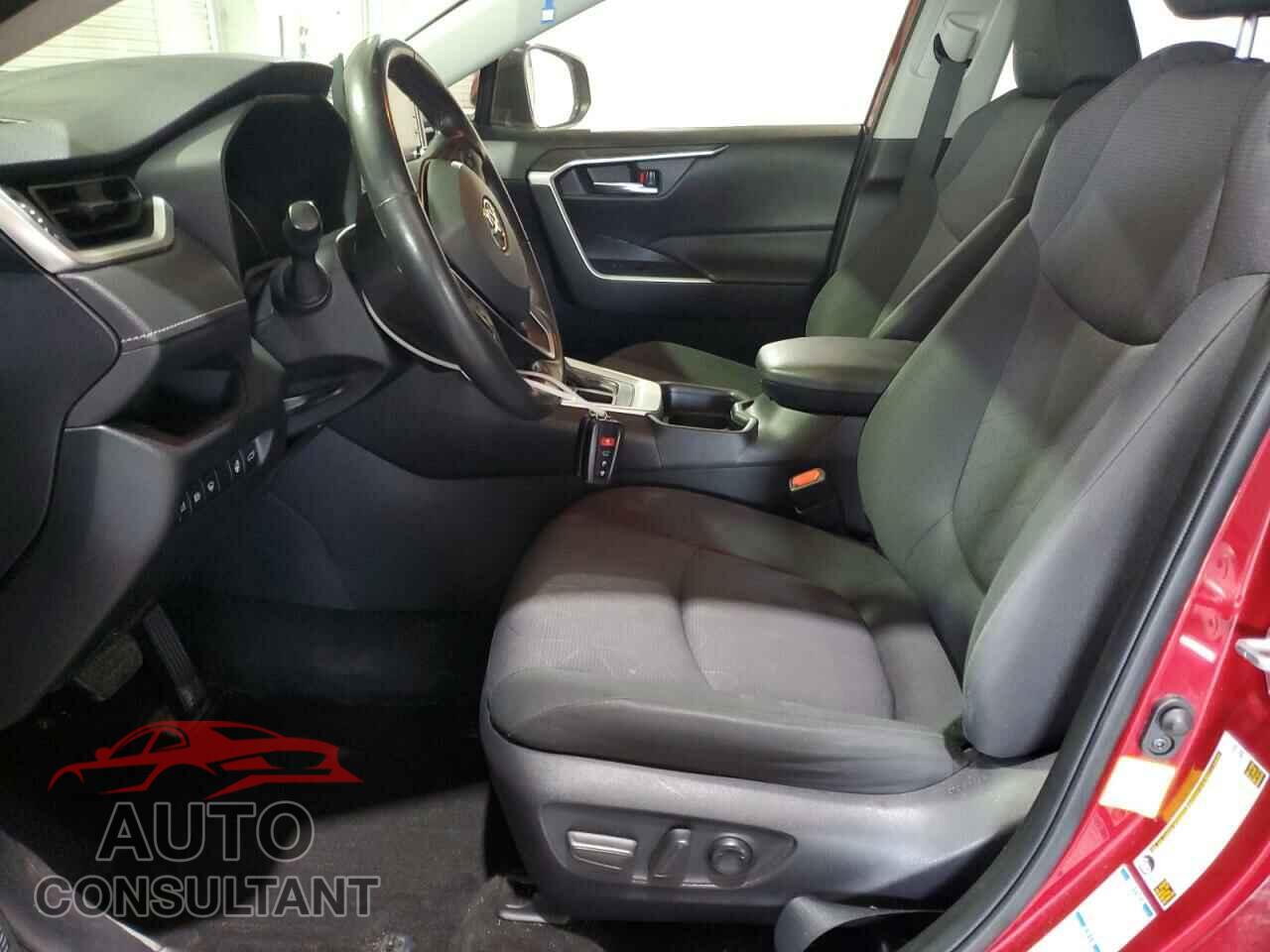 TOYOTA RAV4 2019 - JTMP1RFV4KD508020