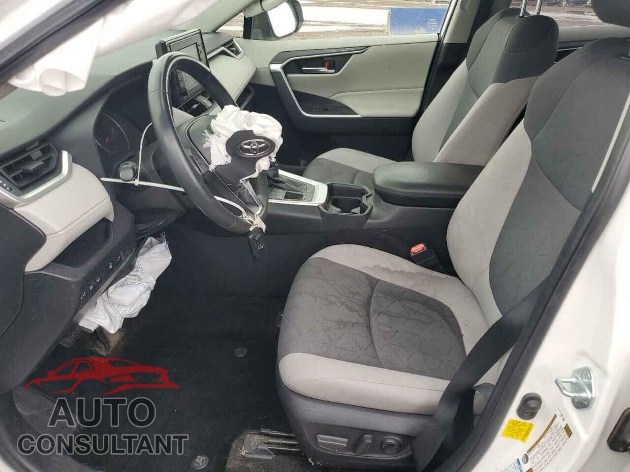 TOYOTA RAV4 2019 - JTMP1RFV4KD003238