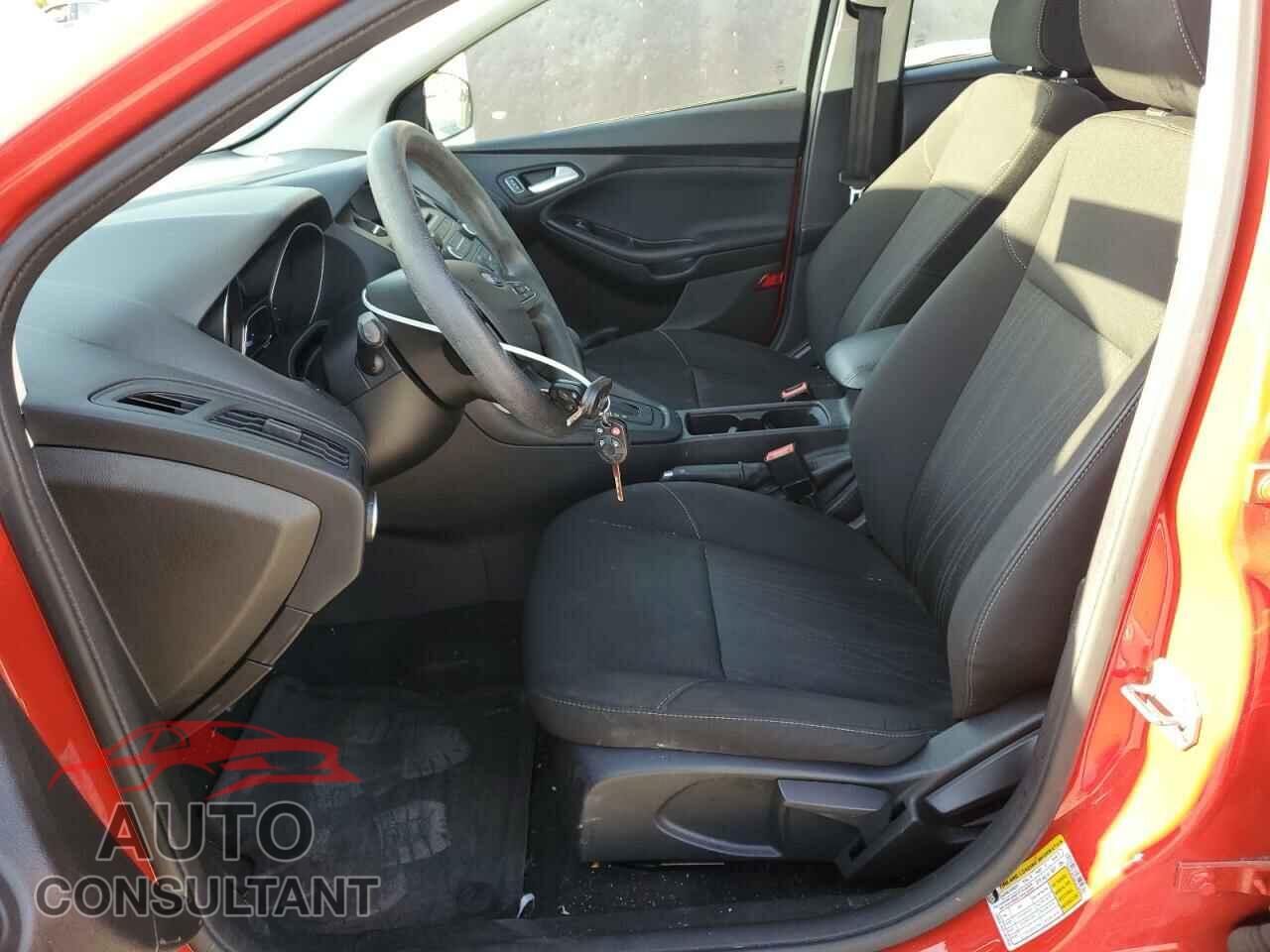 FORD FOCUS 2017 - 1FADP3FE4HL276070