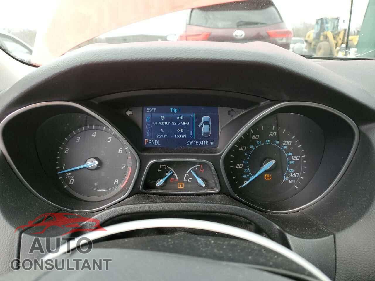 FORD FOCUS 2014 - 1FADP3F2XEL376529