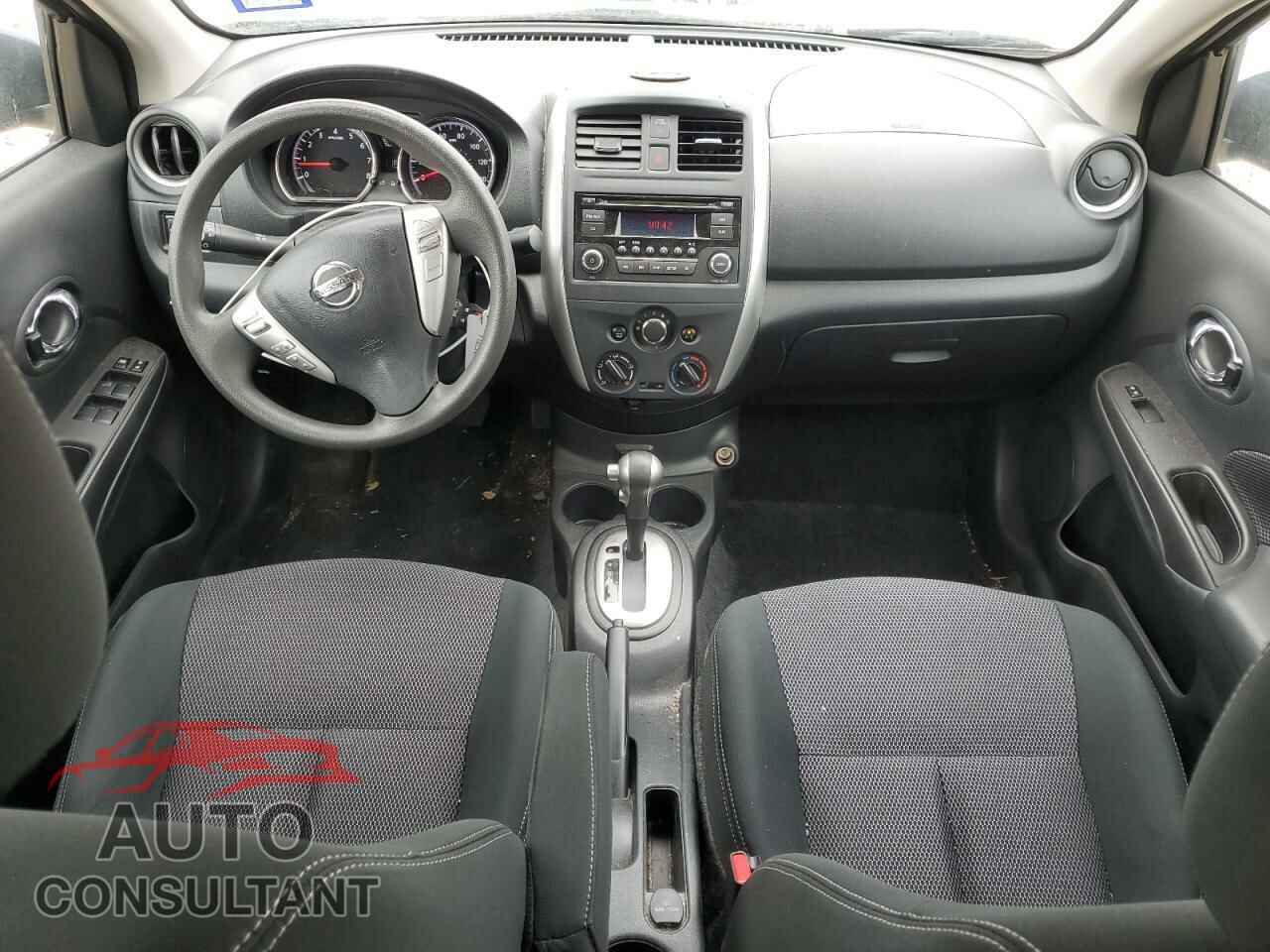 NISSAN VERSA 2017 - 3N1CN7AP1HL899617