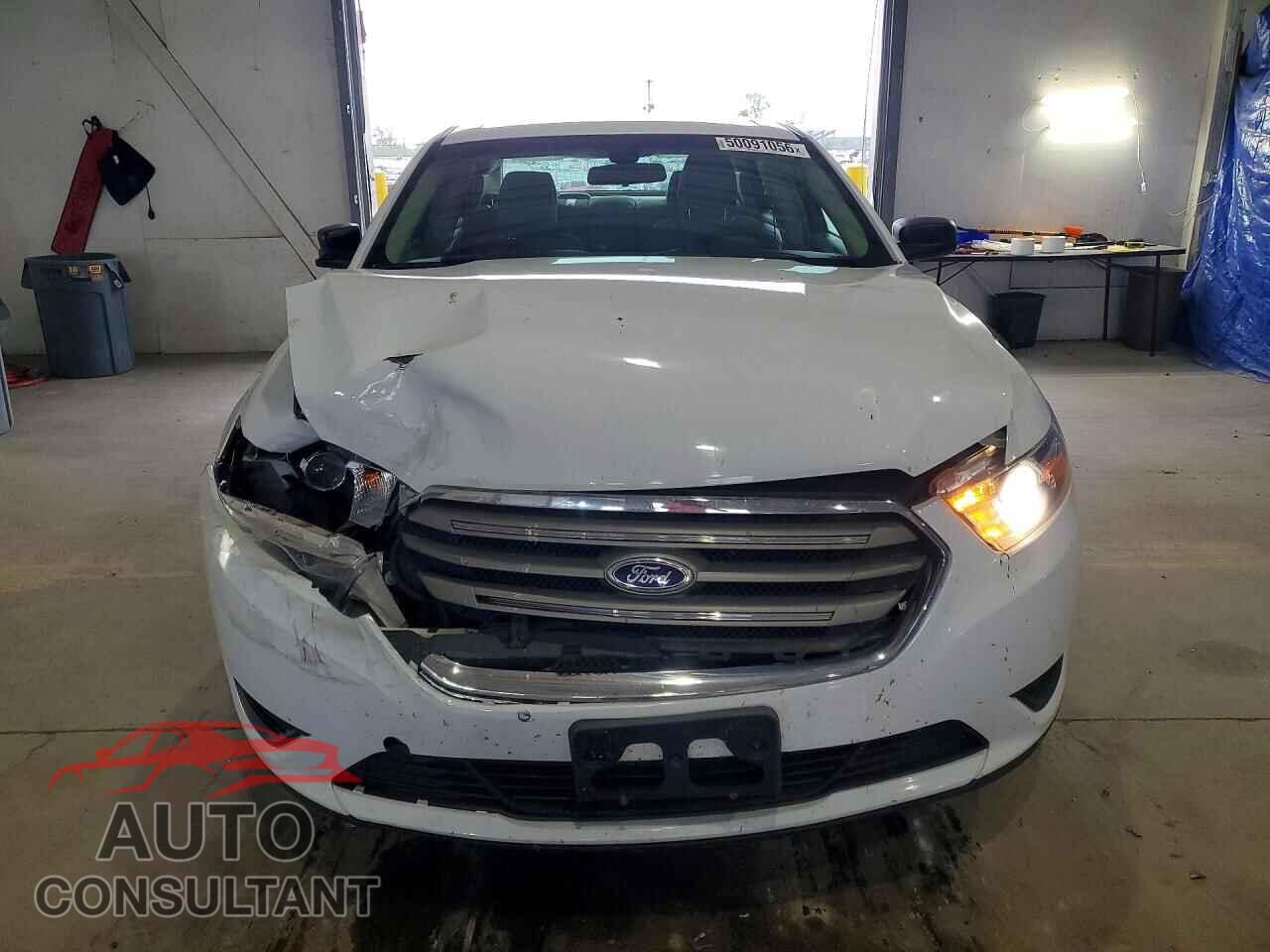 FORD TAURUS 2014 - 1FAHP2D84EG161000