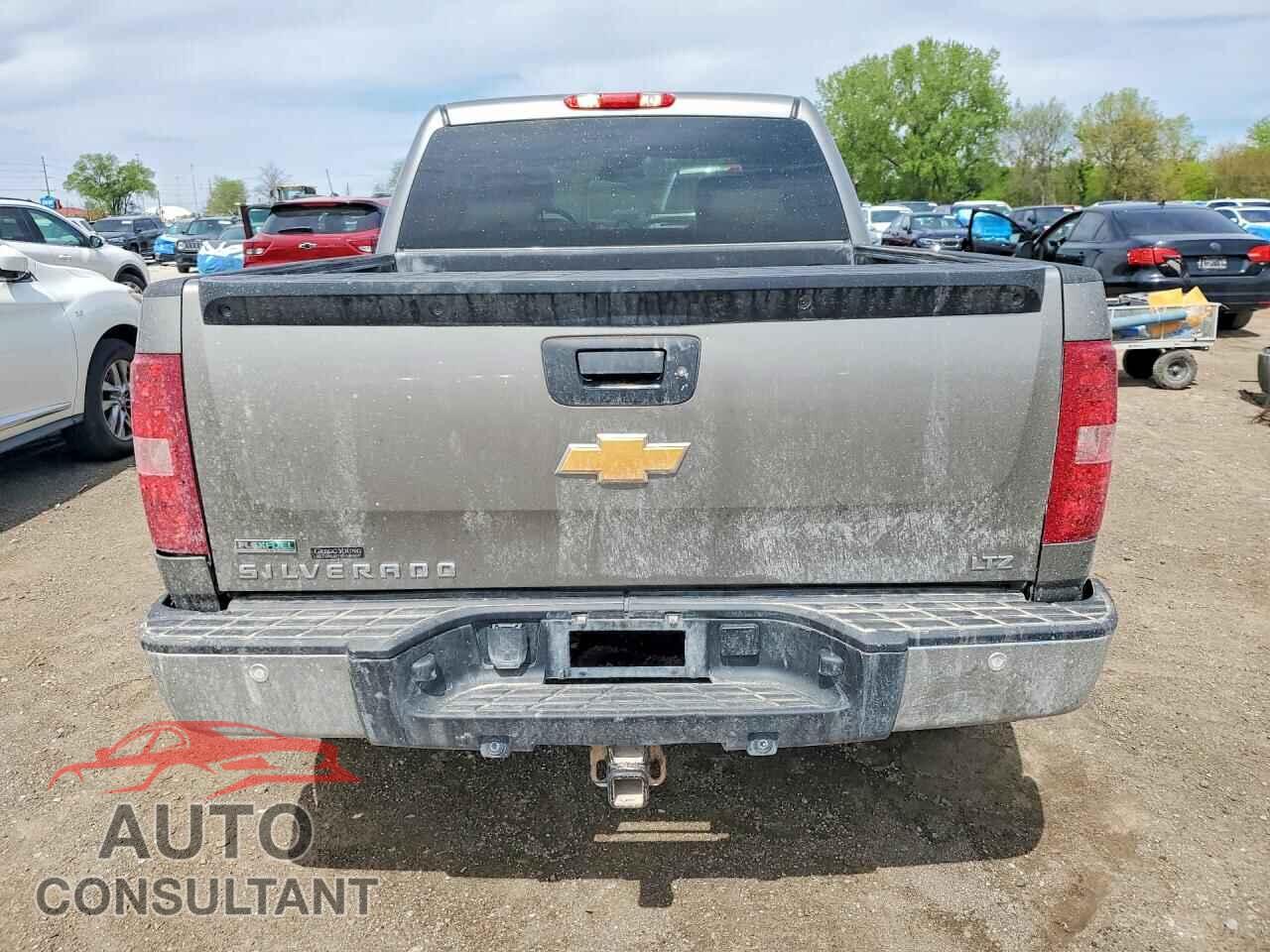 CHEVROLET SILVERADO 2012 - 1GCPKTE76CF163088