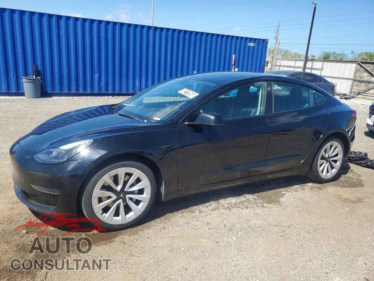 TESLA MODEL 3 2022 - 5YJ3E1EA2NF372079